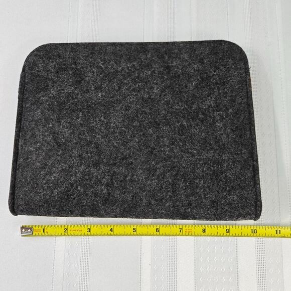 Document Organizers - Zippered Gray Felt Pouches in 3 Sizes - Picture 6 of 9